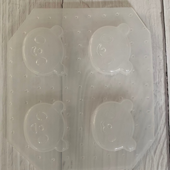Panda Face Bathbomb Mold- EUC - Picture 1 of 4